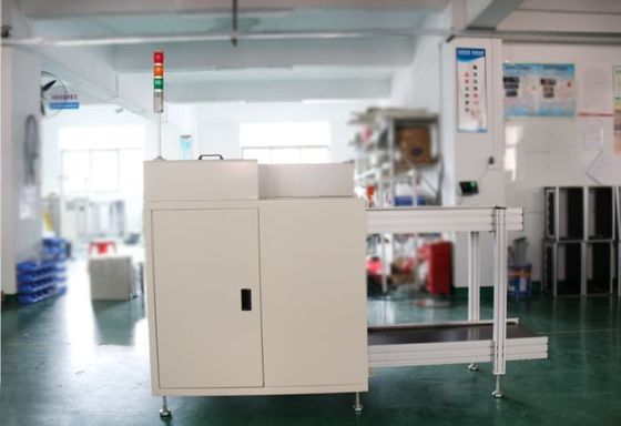 Automatische Saug-PCB-Lademaschine für die Montagelinie für Smt-Chips