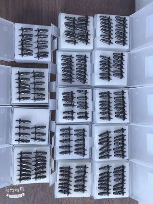 Bei der Herstellung von Geräten, die in der Verpackung enthalten sind, werden die folgenden Bedingungen erfüllt: